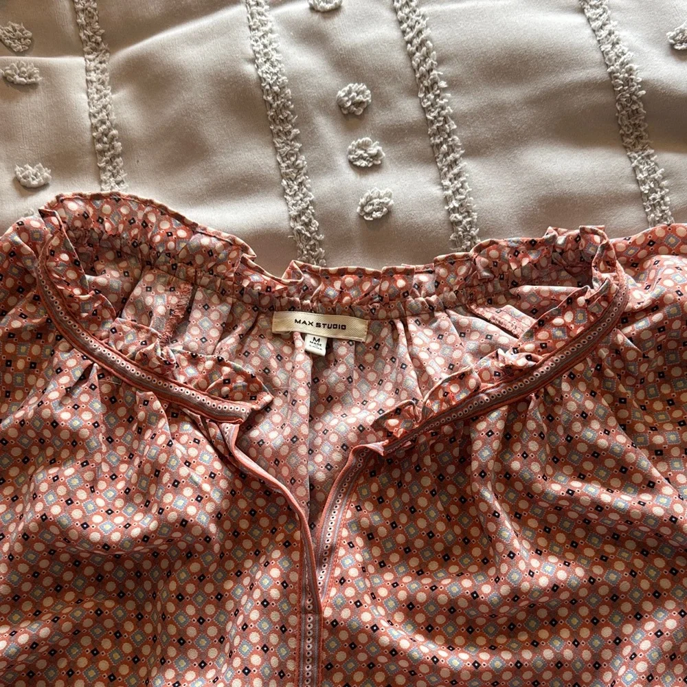 Max Studio Lightweight Short Sleeve Blouse